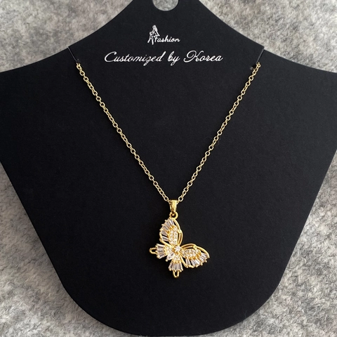 Schmetterling Anhänger Halskette Gold Vergoldet Kupfer Mit Glänzenden Zirkonia Eleganter Schmuck Für Damen Ins Stil