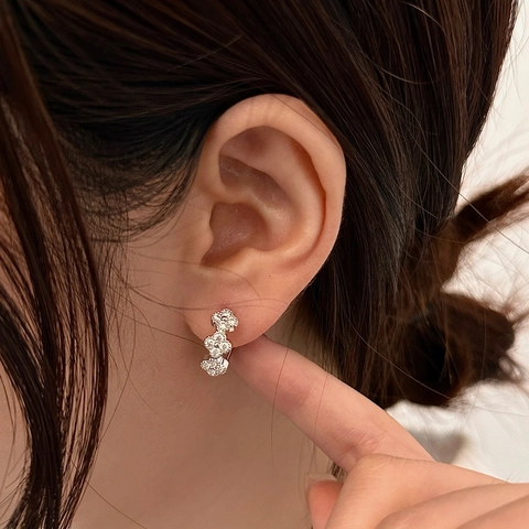Zirkonia Klaver Hoop Oorbellen Met Koperen Oorsteker Verguld Geometrische Elegante Sieraden Vrouwen