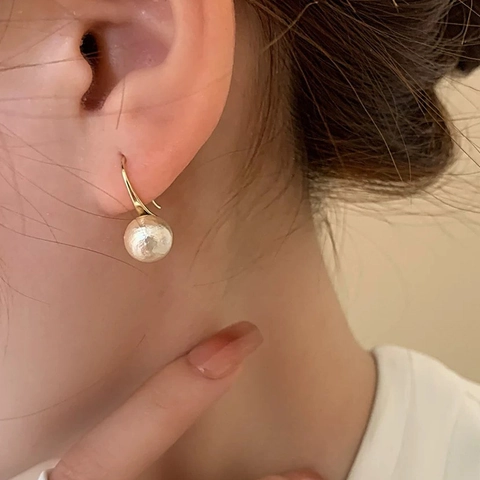 Cotton Artificial Pearl Drop Earrings Gold Plated Copper Retro Niche Style For Women Simple Elegant Hook Jewelry Accessories