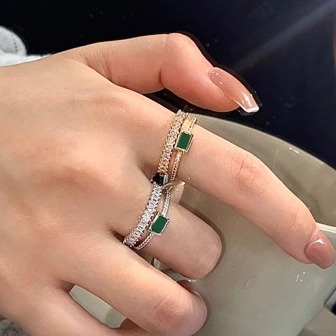 Retro Double Layer Copper Ring For Women With Emerald Cut Green Zircon And Micro Paved White Stones Adjustable