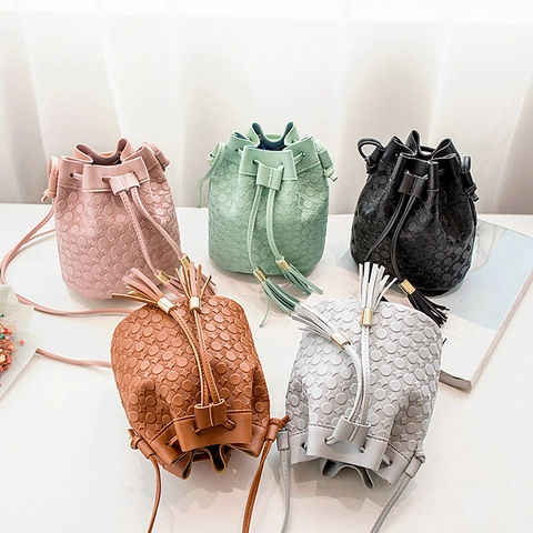 Bucket Bag Women PU Leather Embossed Geometric Pattern Drawstring Tassel Crossbody Shoulder Bag Trendy Vintage Handbag