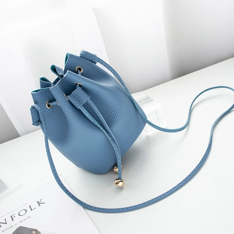 Bucket Bag Women PU Lychee Pattern Leather Drawstring Closure Shoulder Crossbody Purse Minimalist Korean Style
