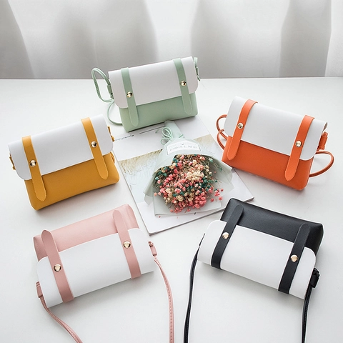 Borsa a Tracolla Mini da Donna con Design a Contrasto in Pelle PU Decorazione con Rivetti Borsa a Mano Piccola Quadrata