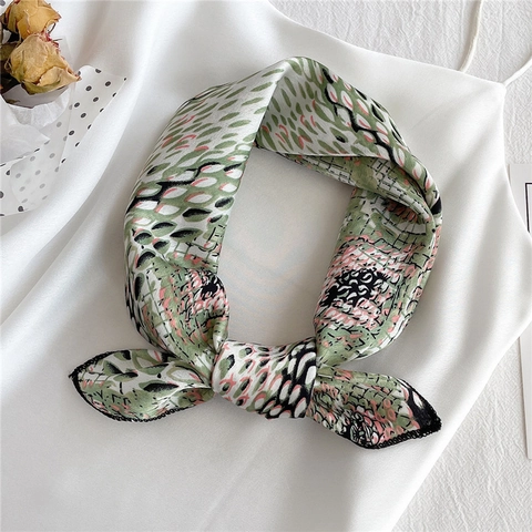 Women Elegant Satin Square Scarf Leopard Snake Animal Print Fashion Neck Head Hair Tie Bandana Foulard Accessory