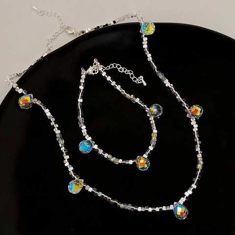 Silberfarbene Quadratische Perlen Kette Und Armband Set Mit AB Regenbogen Tränenkristall Zirkon Kupfer Modeschmuck Damen