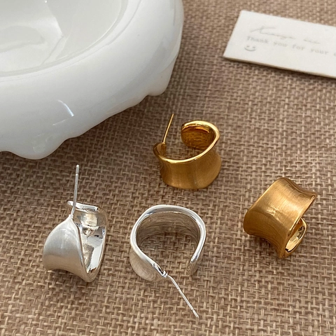 Boucles D'oreilles Créoles En C Avec Tige Argent Sterling 925 Irrégulières Brossé Mat Plaqué Or Style Français Rétro