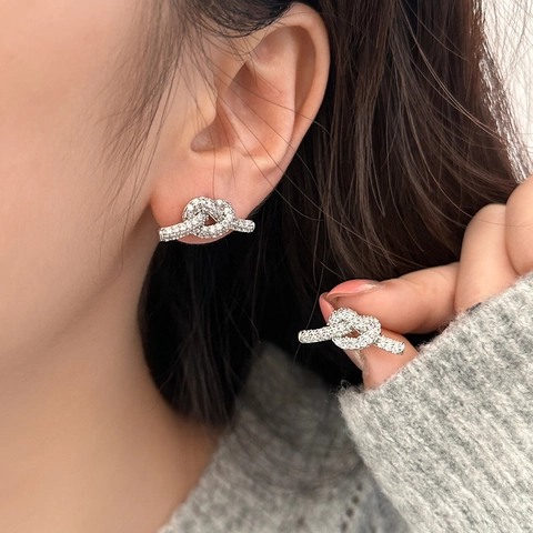 Knoten Ohrstecker Exquisite Mikropave Zirkon Kupfer Ohrringstift Elegant Light Luxury Vintage Stil Schmuck Für Damen