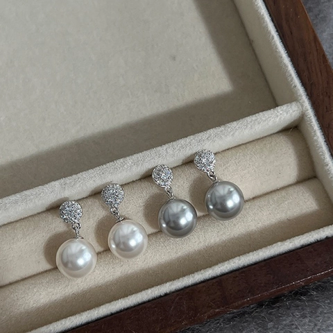 Boucles Oreilles Pendantes Künstliche Perles Rondes Oxyde De Zirconium Micro Pavé Élégant Bijoux Fantaisie Femme Base En Laiton