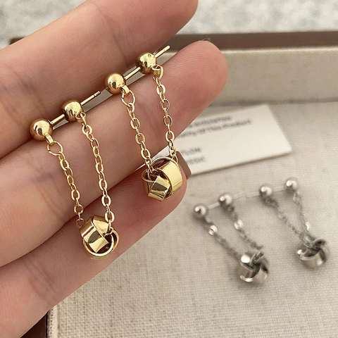 Minimalistische Franse Retro Vergulde Koperen Hangoorbellen Met In Elkaar Grijpende Knoopbal Hanger Elegante Sieraden Voor Vrouwen