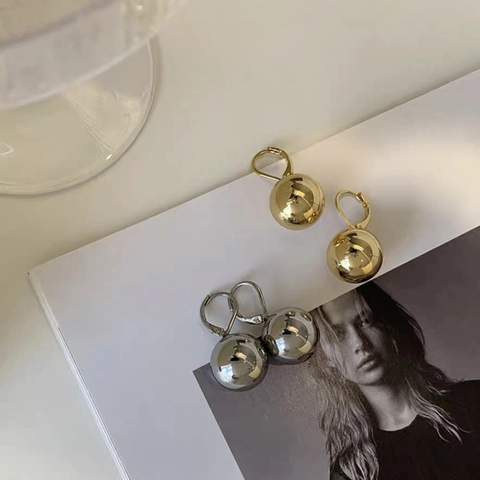 Metall Kugel Ohrhänger Hochglanzpoliert Sphärisch Minimalistisch Klappbügel Schmuck Gold Silber Ton Damen Accessoire