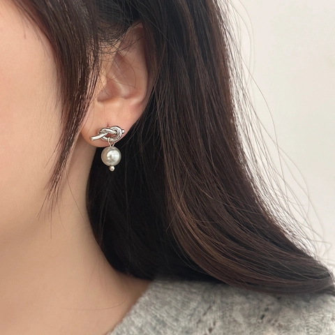 Minimalistische Knot Künstliche Perlen Ohrhänger Legierung Metall Eleganter Schmuck Für Damen Pendler Stil