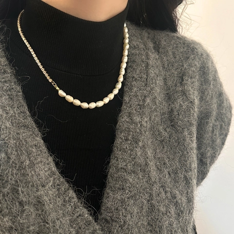 Asymmetric Freshwater Pearl Rhinestone Splicing Necklace Elegant French Retro Tennis Chain Choker For Women