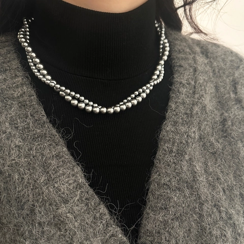 Elegante Collar De Perlas Artificiales Grises Para Mujer Minimalista Brillo Metálico Choker Joyería De Moda Accesorio Regalo Estilo Versátil
