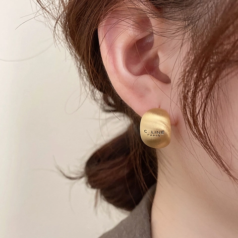 Vintage Letter Design Oval Stud Earrings Matte Brushed Metal Retro Minimalist Jewelry For Women
