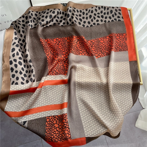 Foulard Quadrato Leopardato Donna Imitazione Raso Blocchi Colore Motivo Geometrico Fazzoletto Professionale Moda Accessorio