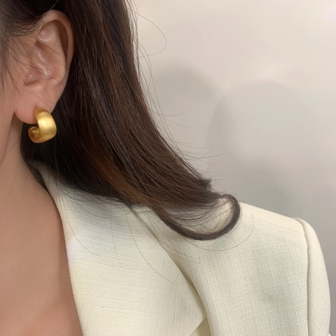 Vintage Geborsteld Metalen C-Vorm Hoop Oorbellen Minimalistische Matte Geometrische Oorknopjes Voor Dames Goud Zilver Verguld