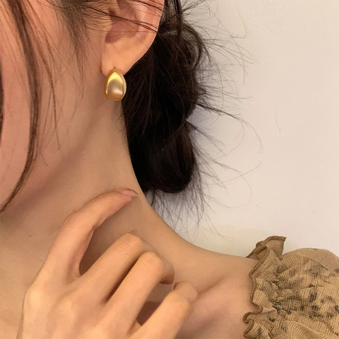 Geometric Stud Earrings Matte Brushed Metal Minimalist Pebble Teardrop Shaped Jewelry For Women