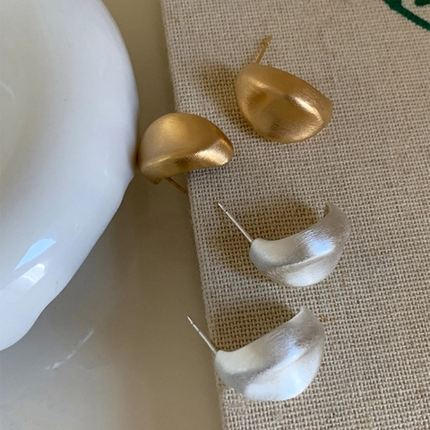 Geometric Stud Earrings Matte Brushed Metal Minimalist Pebble Teardrop Shaped Jewelry For Women