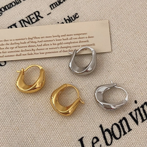 Geometrische Klobige Creolen U-Form Wassertropfen Metall Spiegelpolierte Ohrenschnallen Mit Kupfernem Ohrstecker Für Damen
