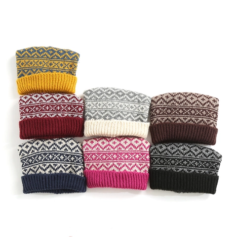 Gebreide Beanie Muts Voor Dames Warme Winter Acryl Geometrisch Patroon Pom Pon Color Block Elastisch