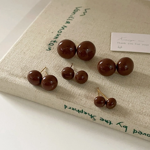 Orecchini A Lobo A Sfera Marrone Retrò Francese Per Donna Gioielli Minimalisti Cioccolato Tondi Rame Finitura Smalto Lucido