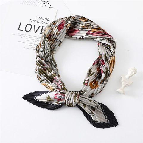 Women Pleated Floral Scarf Polyester Satin Like Accordion Wrinkled Small Square Neck Wrap Retro Accessory Elegant