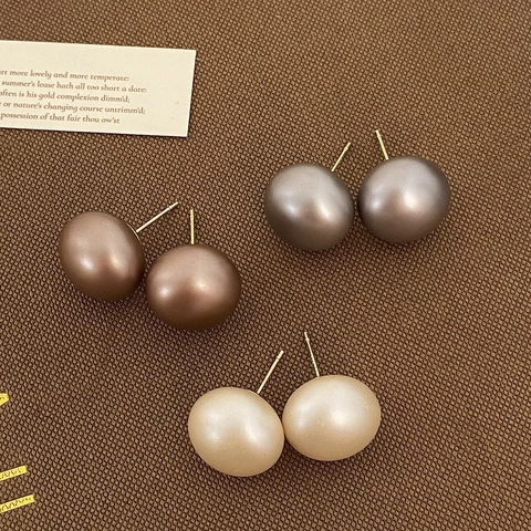 Runde Künstliche Perlenohrstecker Elegante Minimalistische Geometrische Schmuck Für Damen Chic Mode Mattes Finish Kupferstift
