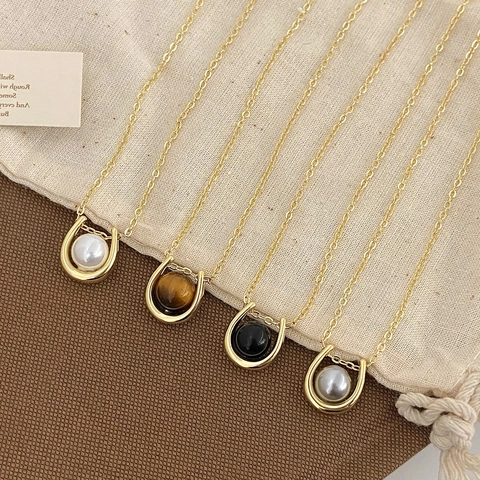 Collana Da Donna Con Ciondolo A Ferro Di Cavallo A Forma Di U Lega Placcata Oro Pietra Occhio Di Tigre Naturale Perla Artificial Gioielli Minimalisti Francesi
