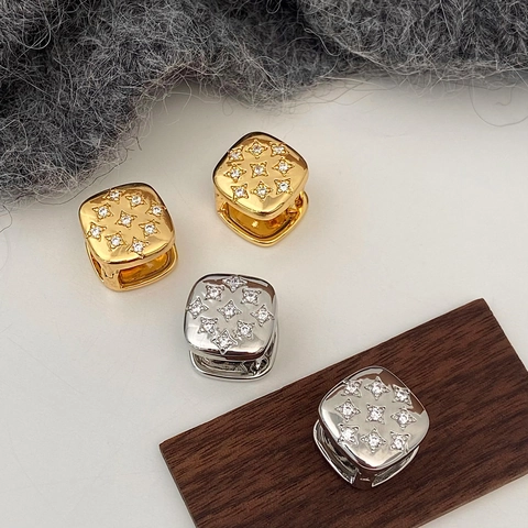 Quadratische Huggie Creolen Kupfer Mit Zirkonia Mikro Eingelegt Sternmotiv Geometrisch Minimalistisch Schick Für Frauen Elegant