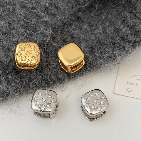 Quadratische Huggie Creolen Kupfer Mit Zirkonia Mikro Eingelegt Sternmotiv Geometrisch Minimalistisch Schick Für Frauen Elegant