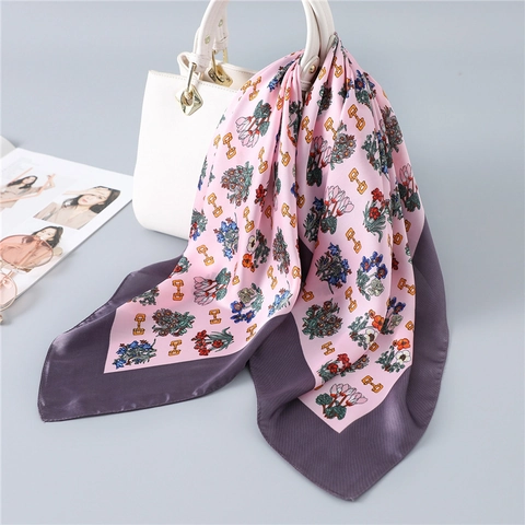 Elegant Floral Print Square Scarf Satin Polyester Neckerchief Retro Horsebit Chain Decorative Headscarf For Women