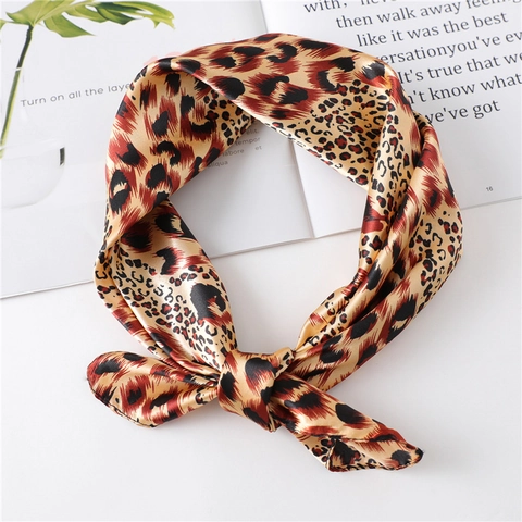 Women Square Scarf Satin Satin Like Leopard Print Neckerchief Fashion Accessories Versatile Soft Headband Neck Scarf