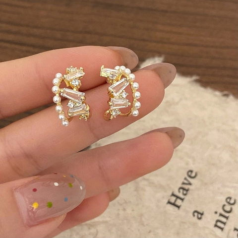 Orecchini A Cerchio Geometrici Con Perla Artificial E Zircone Con Perno In Argento 925 Placcato Oro Gioielli Di Tendenza