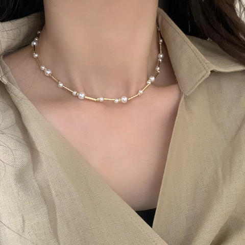 Artificial Pearl Necklace With Metal Tube Stitching French Vintage Minimalist Clavicle Choker Jewelry For Women Elegant