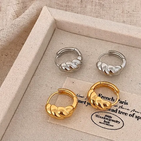 Orecchini A Cerchio Intrecciati Croissant Francese Per Donna Rame Metallico Strutturato Gioielli Quotidiani Semplice Chic