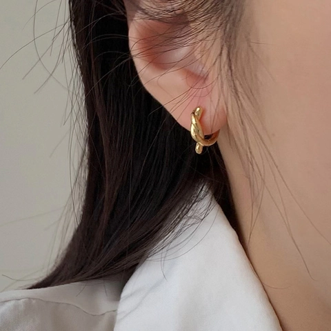 Gedrehte Knoten Creolen Für Damen Minimalistische Geometrische Huggie Mit 925 Sterling Silber Ohrstecker Kupfer Schmuck