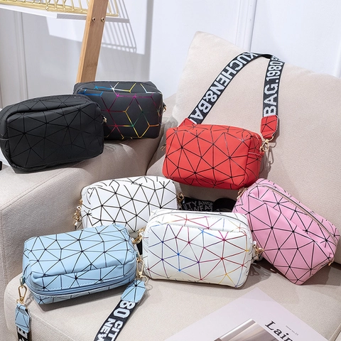 Women Geometric Pattern Crossbody Bag PU Leather Wide Letter Strap Fashion Shoulder Camera Bag For Girls Streetwear