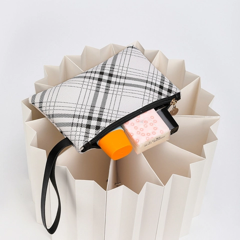 Women Clutch Bag PU Leather Fashion Printed Wristlet Envelope Pouch Purse Zipper Closure Urban Minimalist Style