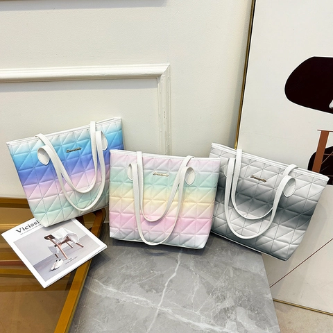 Borsa Tote Trapuntata Sfumata Grande Capacità In Pelle PU Borsa A Spalla Per Donna Stile Casual Quotidiano Arcobaleno