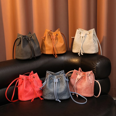 Sac Seau en Cuir PU Vintage pour Femmes Mode Minimaliste Couleur Unie Sac à Bandoulière Petit Sac Crossbody Quotidien Décontracté