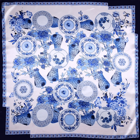 Eleganter Satin Quadrathandschuh Blau Weiß Porzellan Blumenmuster Satinngefühl Schal Für Damen