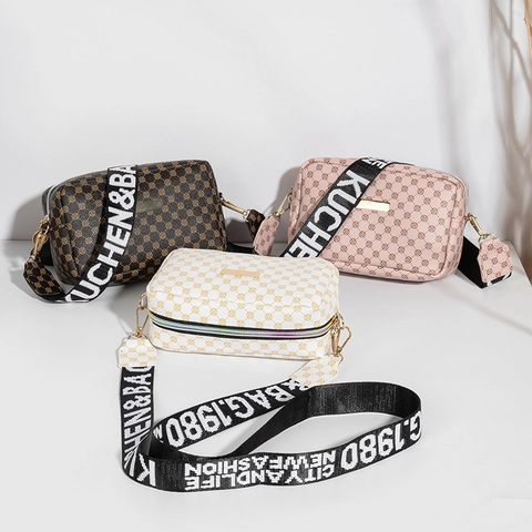 Women Vintage Monogram Camera Bag PU Leather Crossbody Shoulder Bag With Wide Letter Print Strap Gold Hardware Mini Square Bag