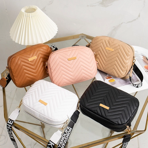 Chevron Quilted Crossbody Bag Women PU Leather Camera Square Shoulder Purse With Wide Letter Strap