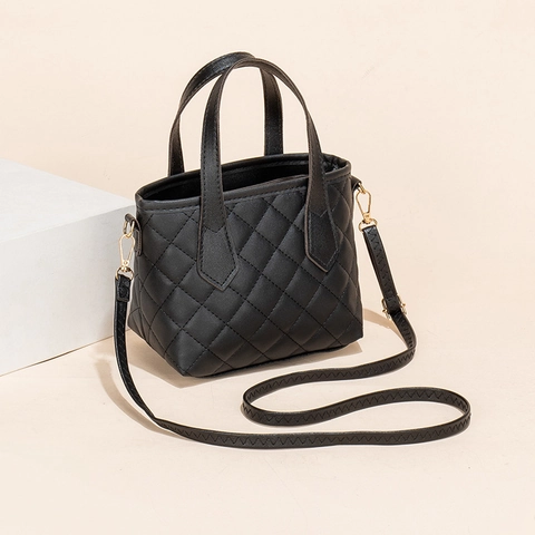 Bucket Bag Quilted PU Leather Handheld Crossbody Shoulder Handbag Zipper Diamond Pattern Solid Color For Women Elegant