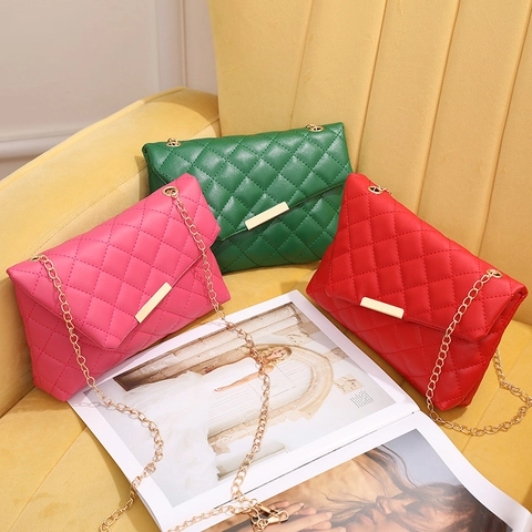 Quilted PU Leather Crossbody Bag Gold Chain Strap Elegant Shoulder Handbag Rectangle Fashionable Women Magnetic Snap