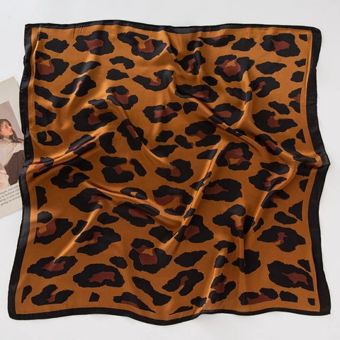 Sciarpa Quadrata Stampa Leopardata Raso Artificiale Raso Collo Testa Fascia Capelli Accessorio Chic Motivo Animale Donna