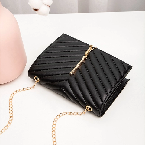 Borsa A Tracolla In Pelle PU Trapuntata Con Tracolla A Catena Con Nappa Dorata Piccola Borsa Quadrata Da Donna