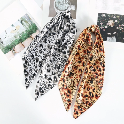 Leopard Print Square Scarf Imitation Satin Satin Bandana Neck Head Wrap Hair Accessory For Women Casual