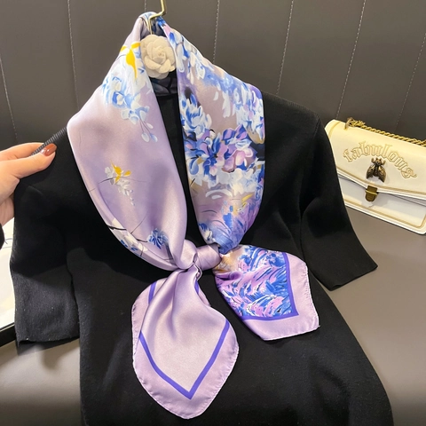 Grote Vierkante Sjaal Satijn Polyester Bloemenprint Paars Elegante Gladde Halstok Mode Accessoire Voor Dames