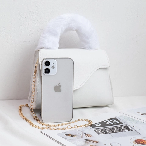 Petit Sac À Épaule Femmes Cuir PU Poignée Fausse Fourrure Chaîne Dorée Rabat Ondulé Bandoulière Style Doux